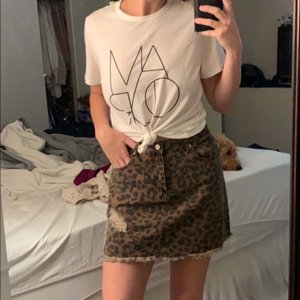 leopard print skirt